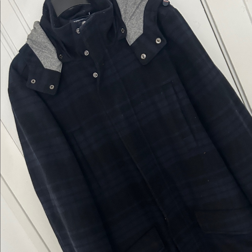 Tommy Hilfiger Men's Black Jacket with Gray Hood